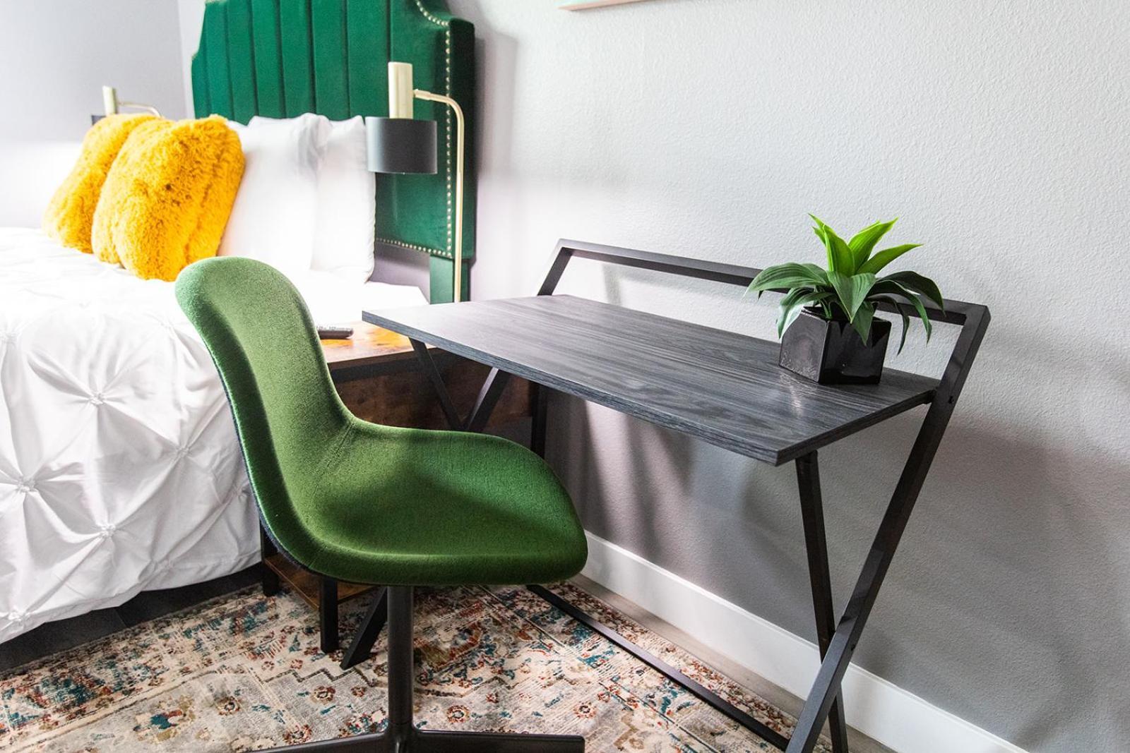 Stylish-studio-walker's-paradise-wifi-ac San Diego