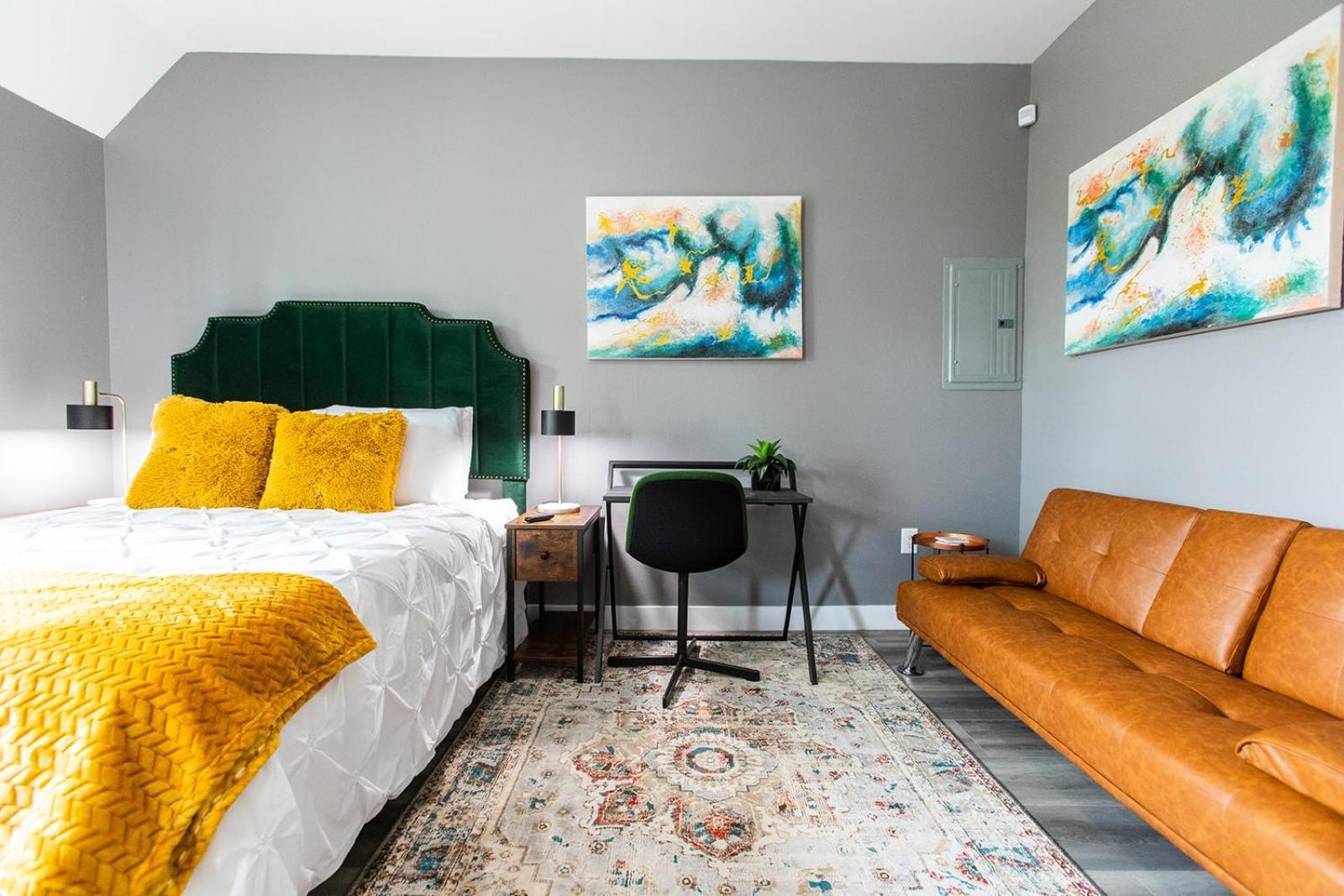 Stylish-studio-walker's-paradise-wifi-ac * San Diego